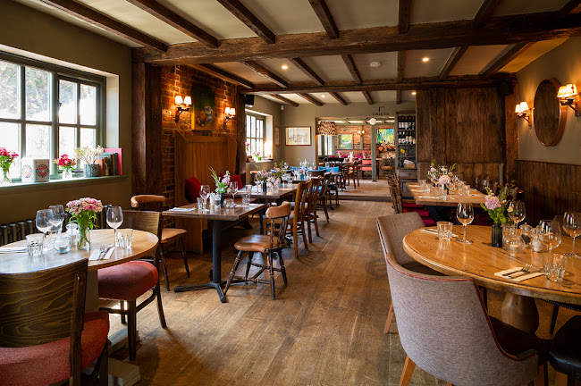 The Rose and Crown - Hospitality and gastronomy