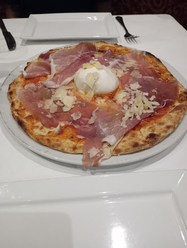 Giovanni's Restaurant - Hospitality and gastronomy