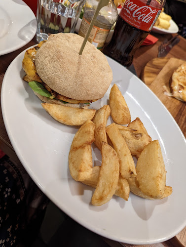 Comentarii opinii despre Khyber cafe