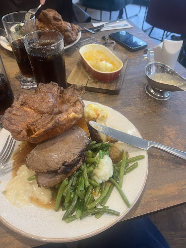 The Lion by Olivers - Hospitality and gastronomy