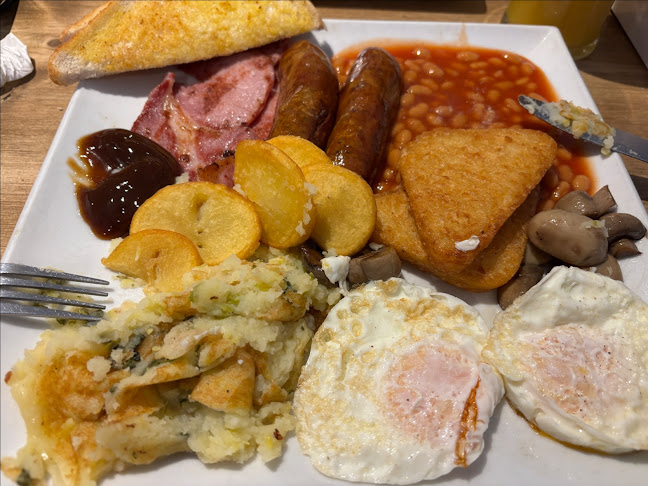 Opinii despre The Old Mill Coffee Shop & Cafe în Sandhurst - Hospitality and gastronomy