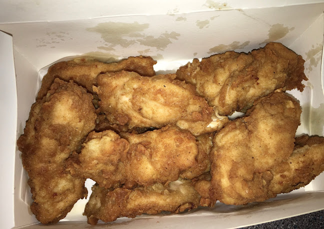 Opinii despre Favored Chicken Bexeleyheath în Bexleyheath - Hospitality and gastronomy