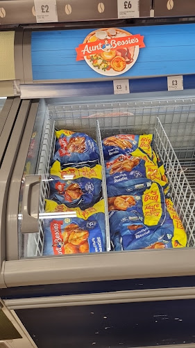 The Food Warehouse by Iceland - Hospitality and gastronomy