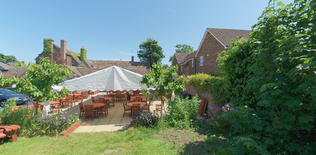 The White Horse - Hospitality and gastronomy