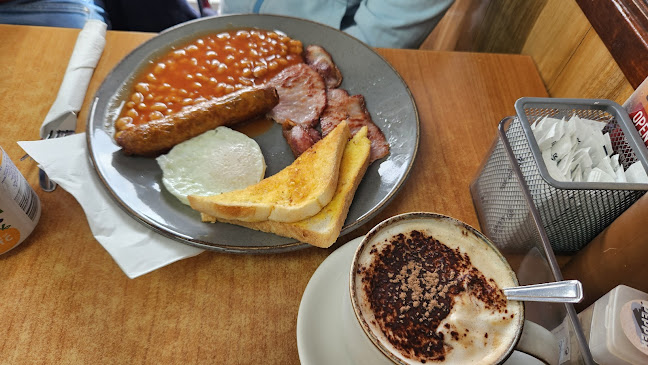 Sunshine Cafe - Hospitality and gastronomy