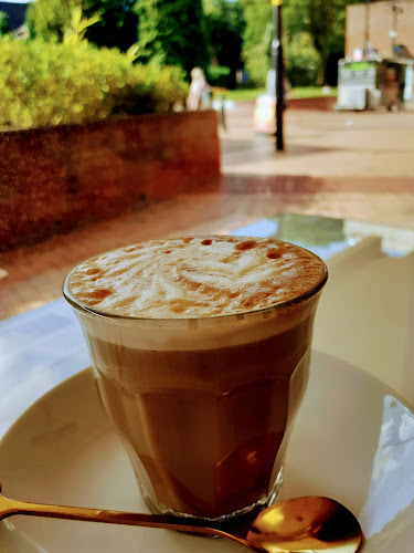 Comentarii opinii despre Latte Artist - Coffee Shop