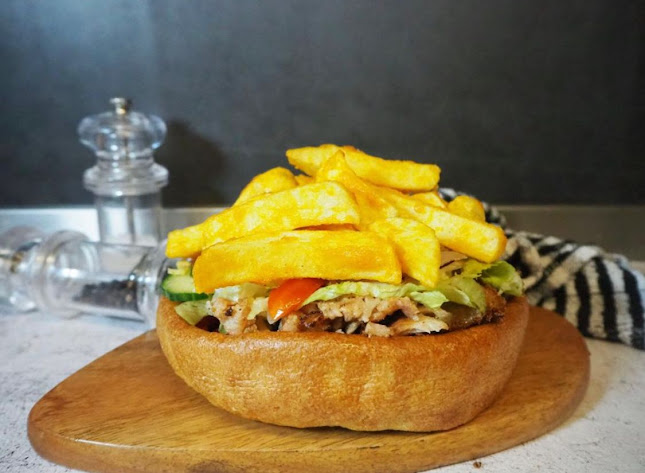 Mossleys - Hospitality and gastronomy