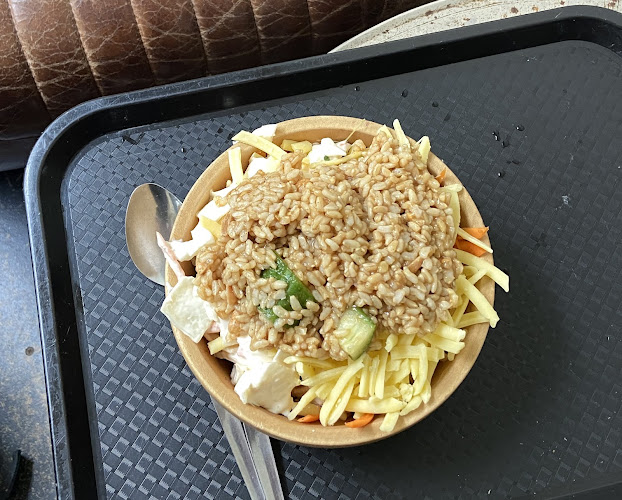 Comentarii opinii despre Crumbs Kitchen