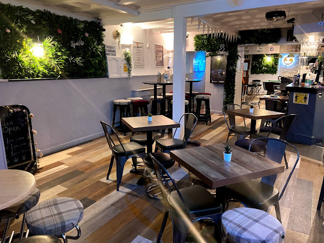 The Standard Inn - Hospitality and gastronomy