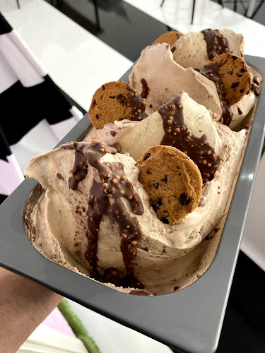 Opinii despre Happy Spoon Ice Cream Parlour în Stockton-on-Tees - Hospitality and gastronomy