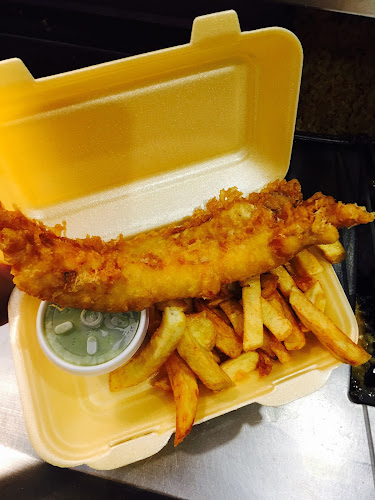 Opinii despre Bourne Fish N Chips în Bourne - Hospitality and gastronomy