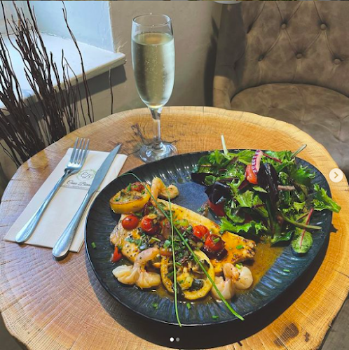 Casa Bianca Pontypridd