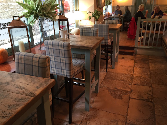 Comentarii opinii despre Lamberts