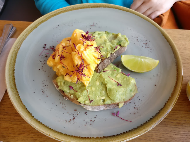 Comentarii opinii despre Cafe Tamra