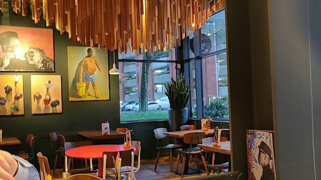 Opinii despre Nando's Trowbridge în Trowbridge - Hospitality and gastronomy