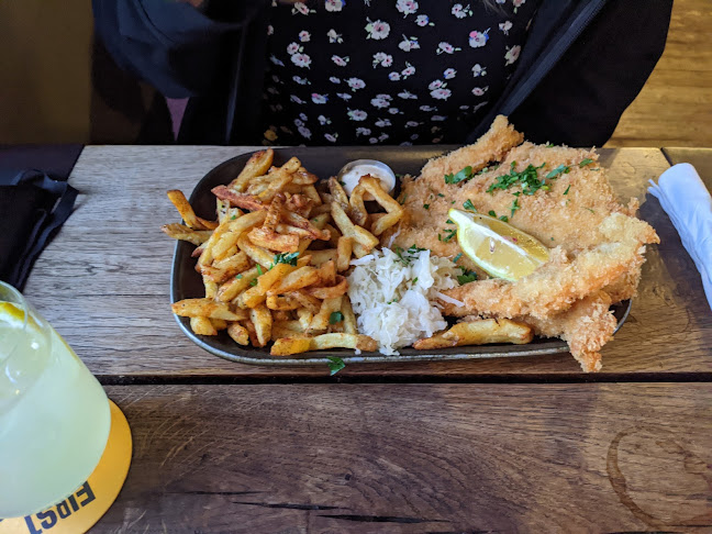 Comentarii opinii despre BräuHaus