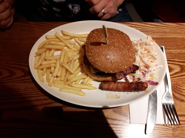 Comentarii opinii despre Coreys Mill Beefeater