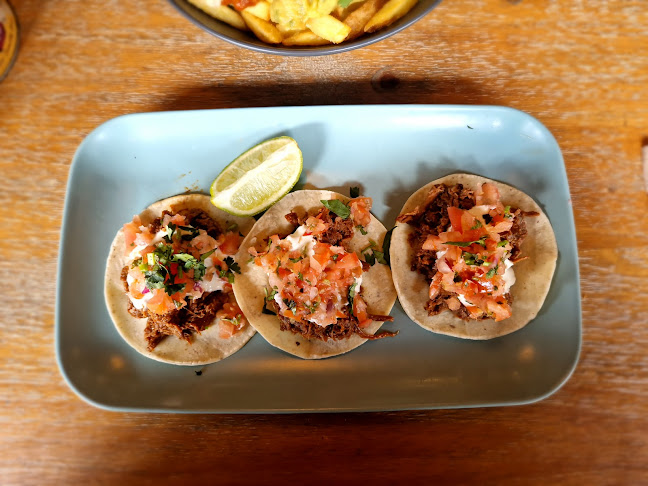 Sabroso Street - Hospitality and gastronomy