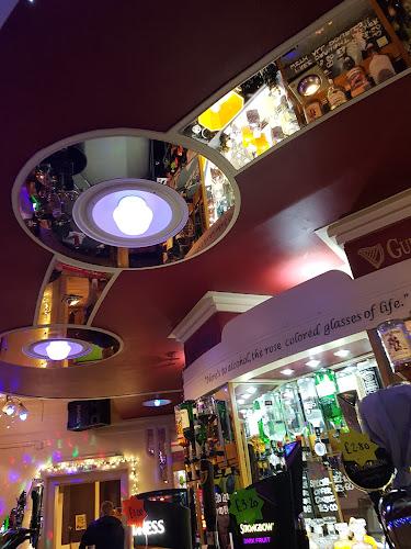 NEW ROAD INN • CASK ALES - Hospitality and gastronomy