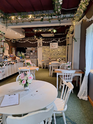 Opinii despre Vintage Tearoom în Rugeley - Hospitality and gastronomy