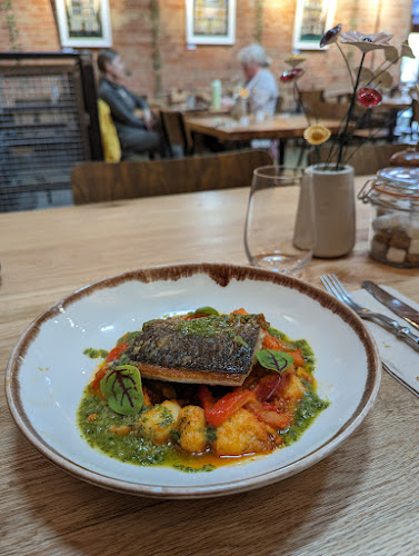 Comentarii opinii despre Farm and Table