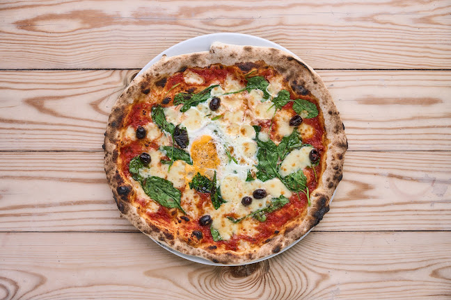 Comentarii opinii despre The Exhibit