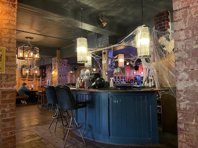 93 Alcester Rd, Moseley, Birmingham B13 8DD, United Kingdom