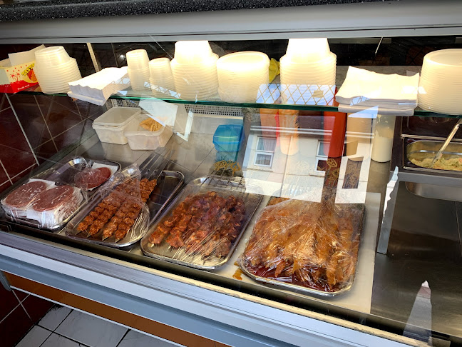 Comentarii opinii despre Yummies kebab and pizza house