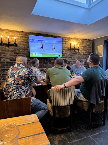 213 Caversham Rd, Reading RG1 8BB, United Kingdom