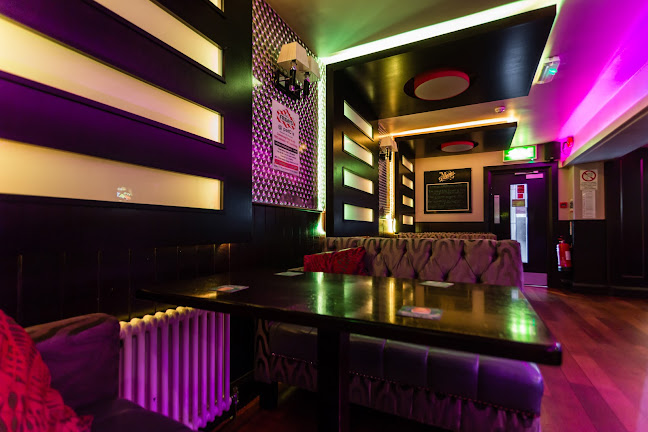 Comentarii opinii despre Charlie McKeever & Sons