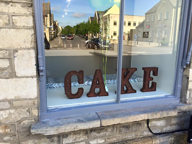 38 High St, Witney OX28 6HG, United Kingdom