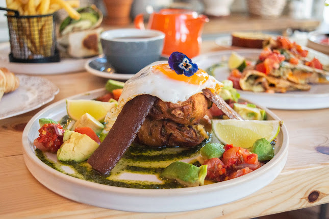 Comentarii opinii despre Cafe Tamra