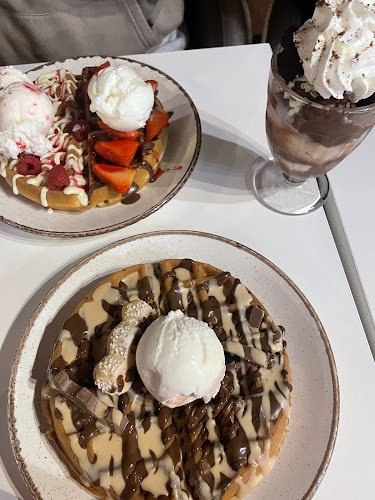 Little Dessert Shop Cardiff - Hospitality and gastronomy