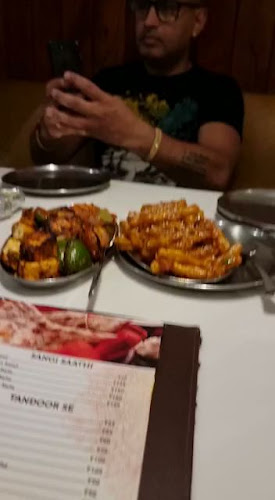 THREE DIAMONDS BAR AND GRILL - Rowley Regis