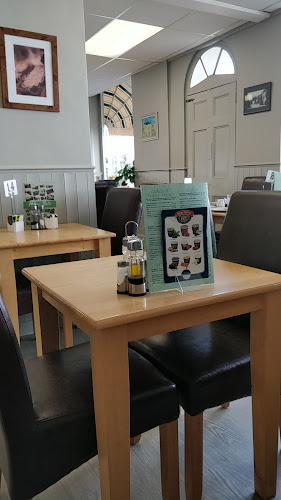 Harri Nats - Hospitality and gastronomy