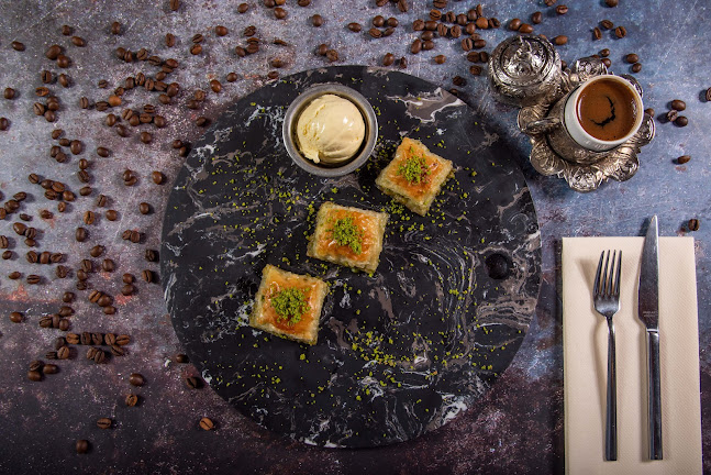 Shiraz Bar & Restaurant - Horley