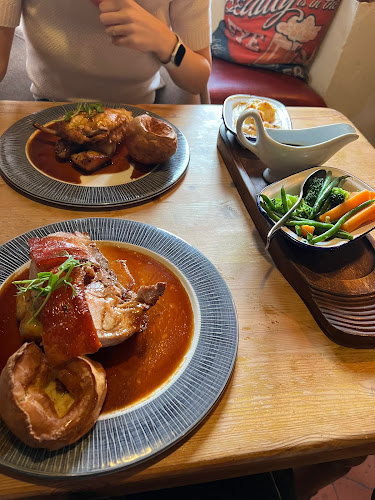 The Berkeley Arms - Hospitality and gastronomy