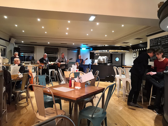 232 Canongate, Edinburgh EH8 8DQ, United Kingdom