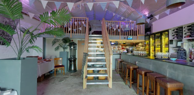 Arch Bar Lounge & Kitchen - Ramsgate