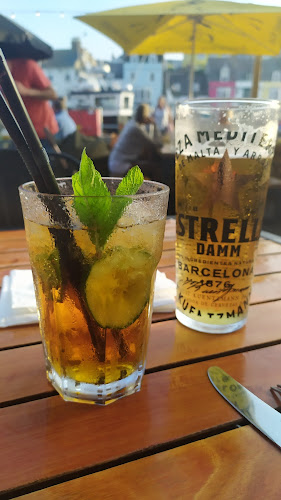 The George Bar & Grill