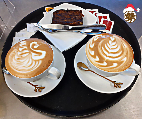 Latte Artist - Coffee Shop - Hospitality and gastronomy