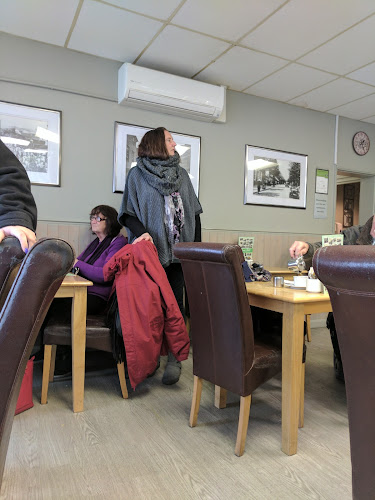 30 Broad St, Seaford BN25 1ND, United Kingdom