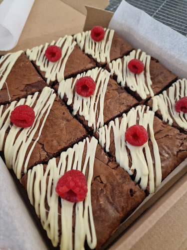 Dee'licious Desserts - Kettering