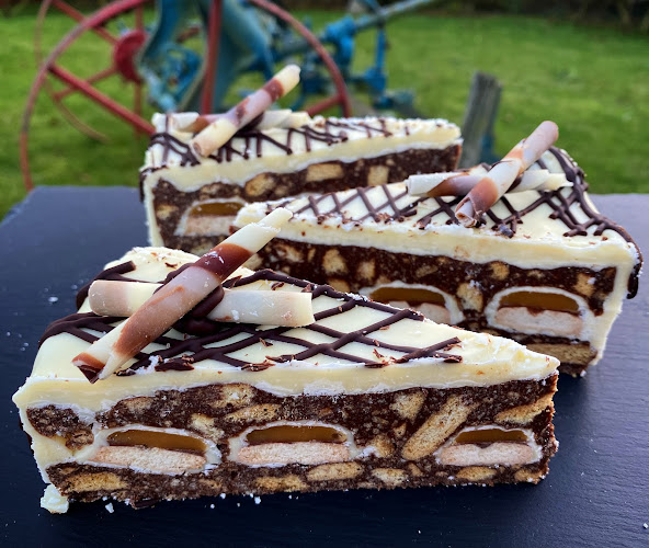 61 Straight Rd, Boxted, Boxted Cross, Colchester CO4 5QY, United Kingdom