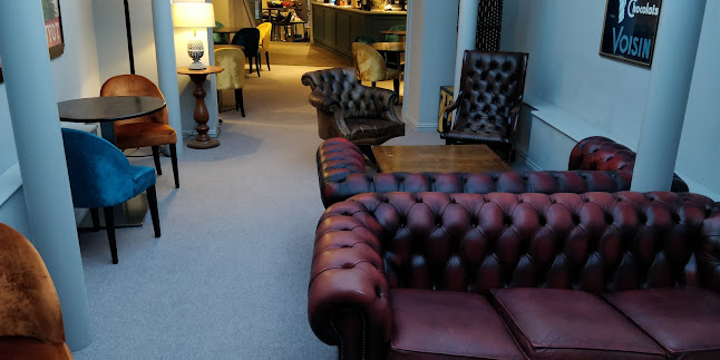 Comentarii opinii despre Crescent Moon Wine Bar