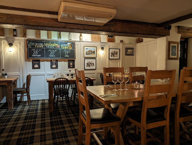 Opinii despre The Three Tuns în Christchurch - Hospitality and gastronomy