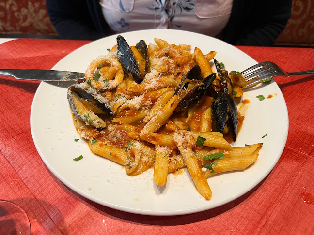 38 The Hayes, Cardiff CF10 1AJ, United Kingdom