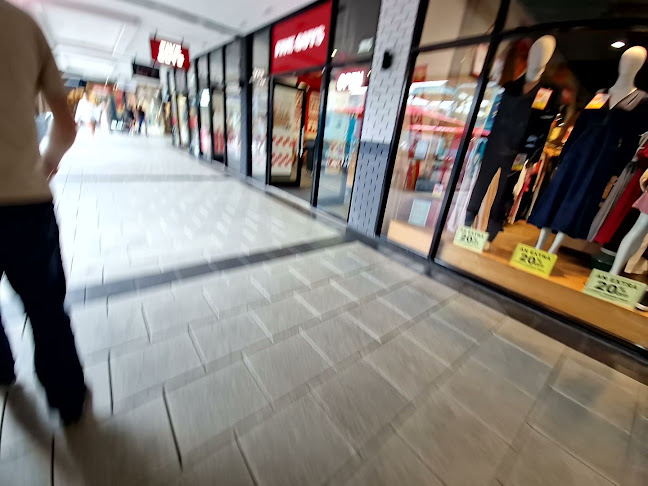 Comentarii opinii despre Five Guys Cheshire Oaks