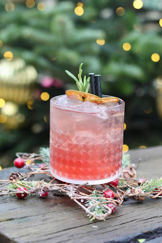 KNEAD Elkstone - Cheltenham