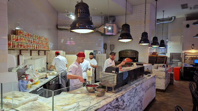 471 Great Western Rd, Glasgow G12 8HL, United Kingdom